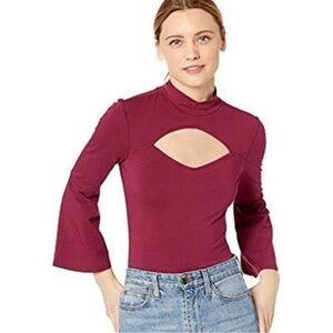 Guess Lilou Women's Burgundy Cut-Out bell sleeve Top Sz Sm